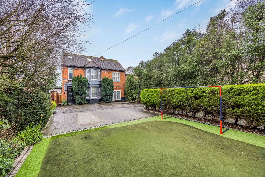 5 bed detached house for saleDrayton, Hampshire PO6