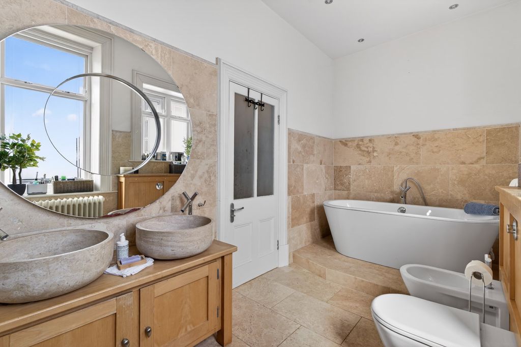 Additional image 31 of 6 bed town house for saleSeafield Road, Lytham Saint Anne’S, Lancashire FY8