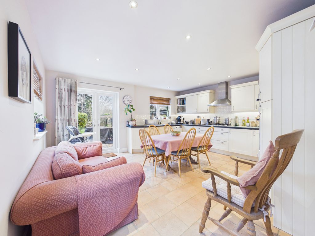 Additional image 2 of 3 bed semi-detached house for saleSummerleys Road, Princes Risborough, Buckinghamshire HP27