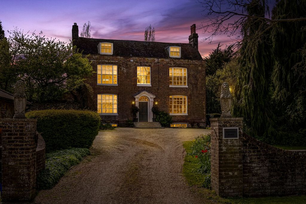 5 bed detached house for saleJevington Road, Polegate BN26