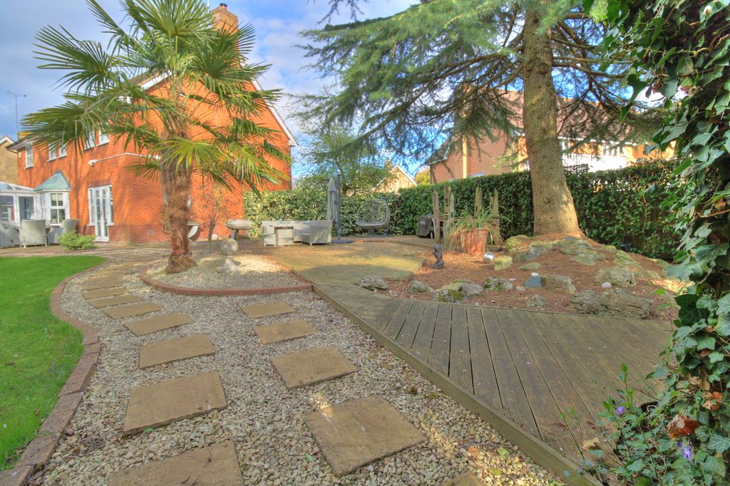 Additional image 36 of 4 bed detached house for saleStanding Stones, Northampton NN3