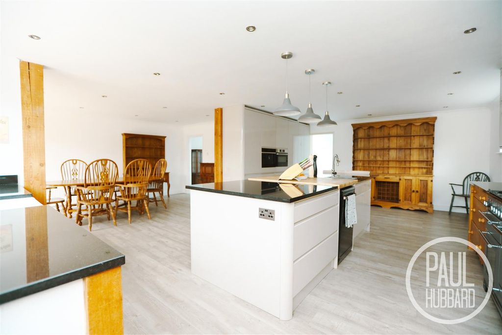 Additional image 4 of 5 bed detached house for saleRomany Road, Oulton Broad NR32