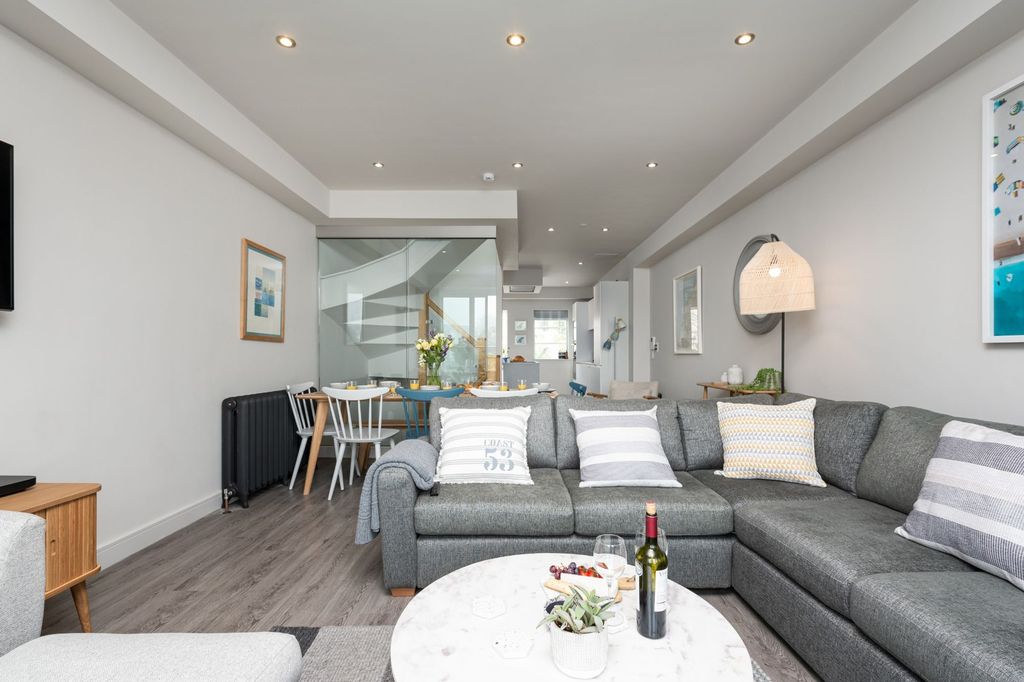 Additional image 7 of 4 bed terraced house for saleThe Strand, Porth, Newquay TR7