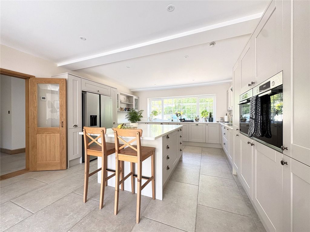 5 bed detached house for saleThe Warren, Mayfield, East Sussex TN20 photo 3