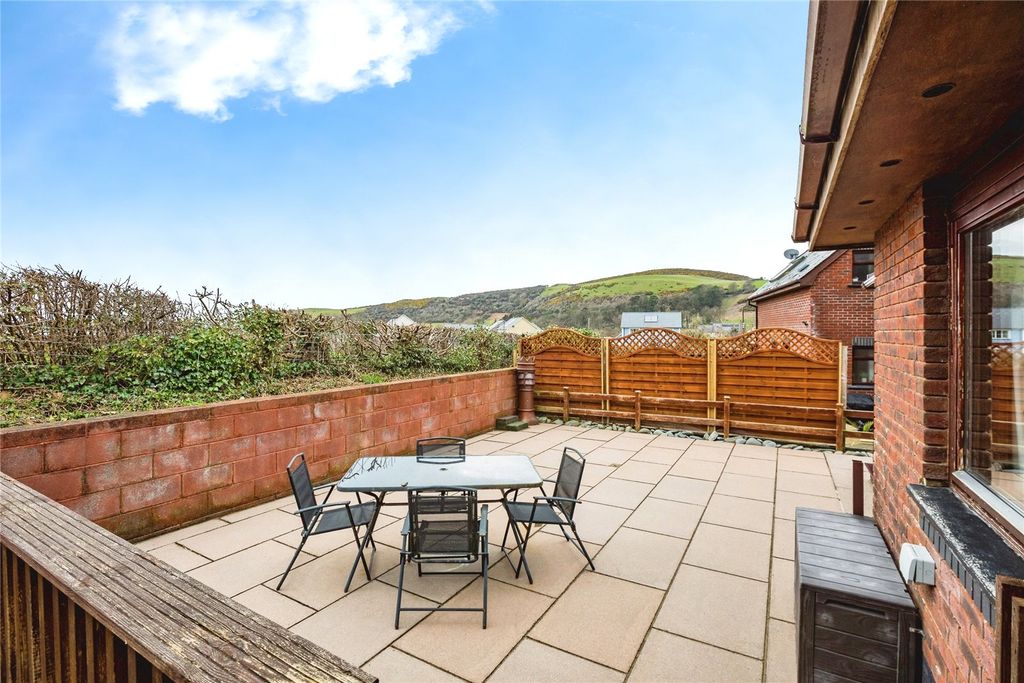Additional image 20 of 2 bed bungalow for saleClos Allt Fach, Llanrhystud, Ceredigion SY23