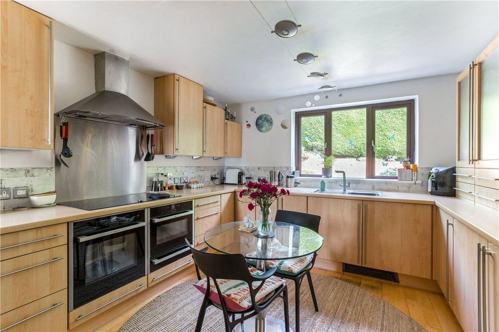 Additional image 9 of 4 bed detached house for saleHughes Close, Marlborough, Wiltshire SN8