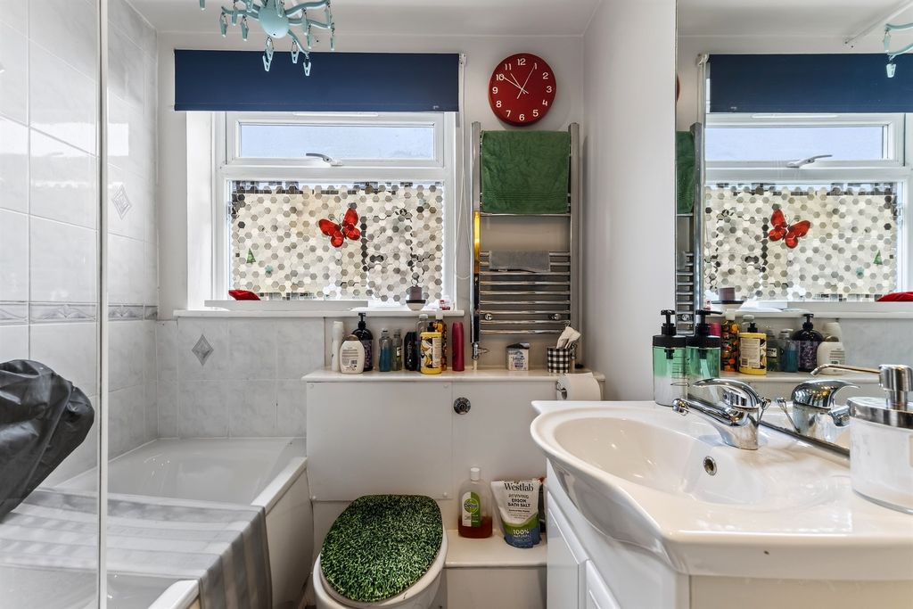 Additional image 17 of 2 bed maisonette for saleWandle Road, Morden SM4