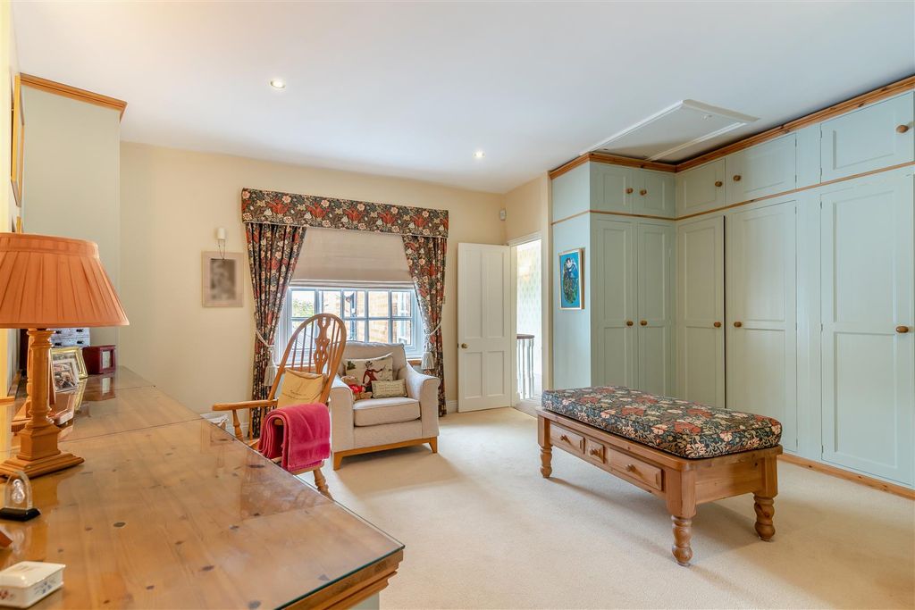 Additional image 26 of 6 bed detached house for saleMill Lane, Newport Pagnell MK16
