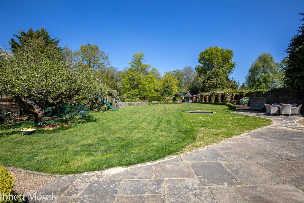 Additional image 8 of 4 bed detached house for saleCrockenhill Road, Orpington BR5