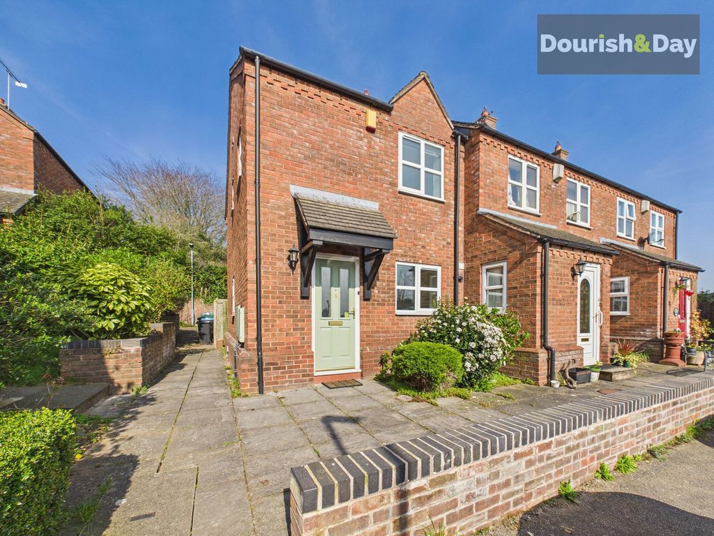 2 bed terraced house for saleLanceley Court, Malpas SY14