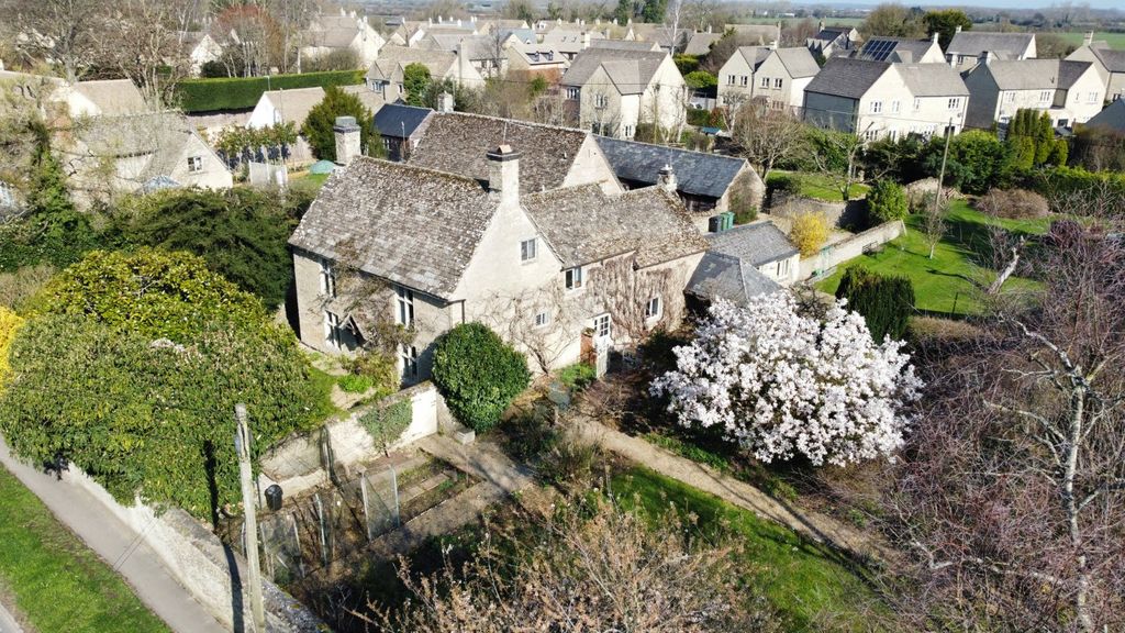 Additional image 21 of 5 bed detached house for saleDownington, Lechlade, Gloucestershire GL7