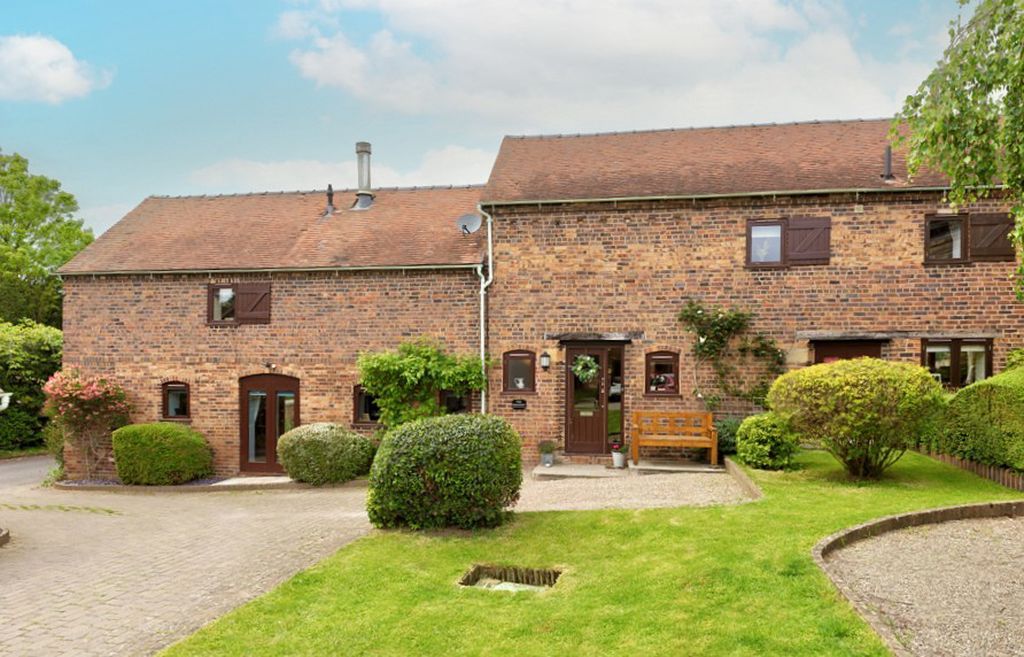 4 bed property for saleWhite House Farm Barns, Leighton SY5