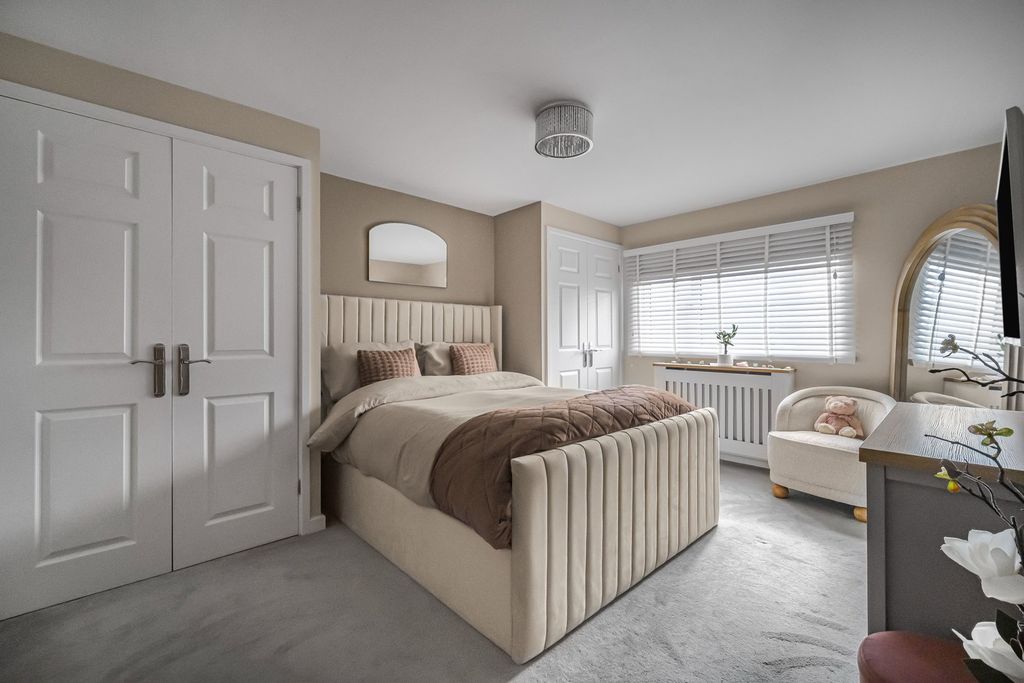 Additional image 21 of 4 bed semi-detached house for saleWhiterock Avenue, Pontypridd CF37