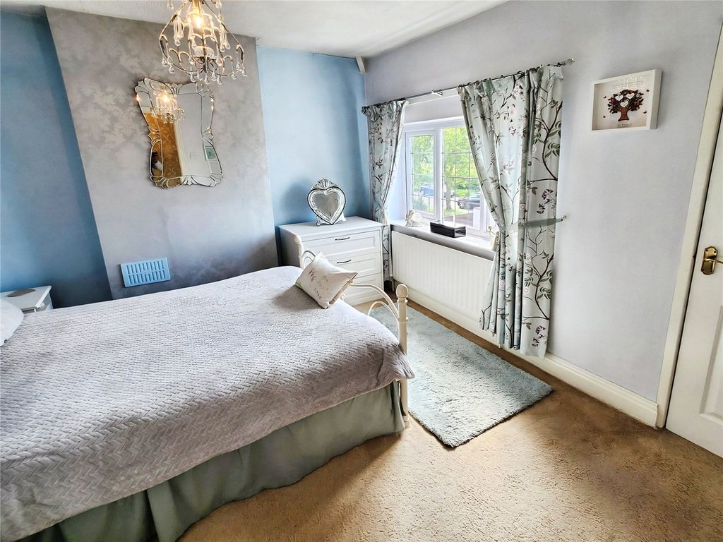 Additional image 10 of 4 bed detached house for saleHigham Lane, Nuneaton, Warwickshire CV11