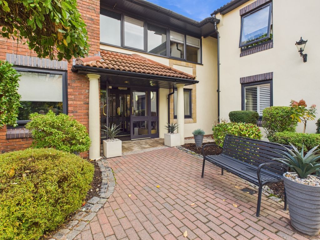Additional image 9 of 1 bed flat for saleMere Court, Knutsford, Cheshire WA16