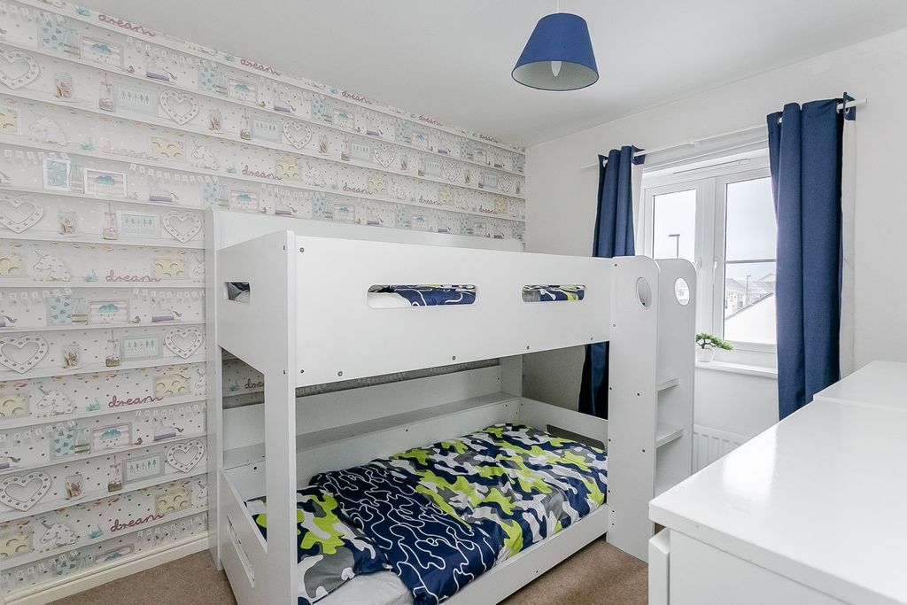 Additional image 15 of 3 bed terraced house for saleBurnbrae Pend, Bonnyrigg EH19