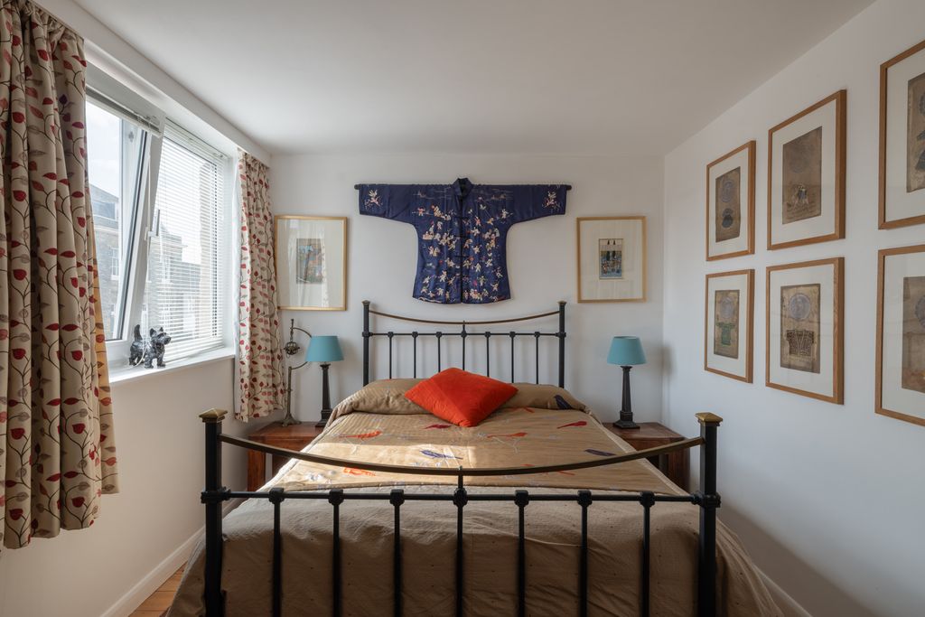 Additional image 29 of 4 bed end terrace house for saleJack House, Portsmouth, Hampshire PO1