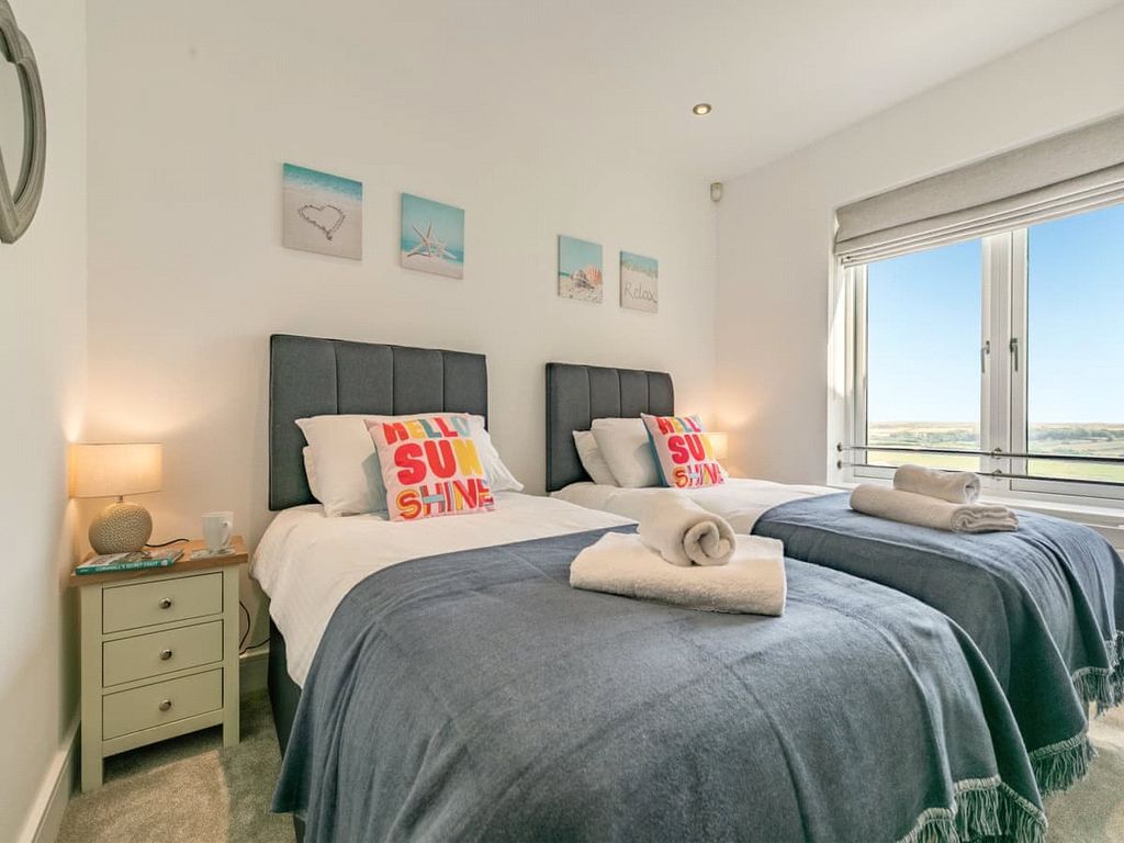 Additional image 13 of 2 bed flat for salePentire Road, Newquay, Cornwall TR7
