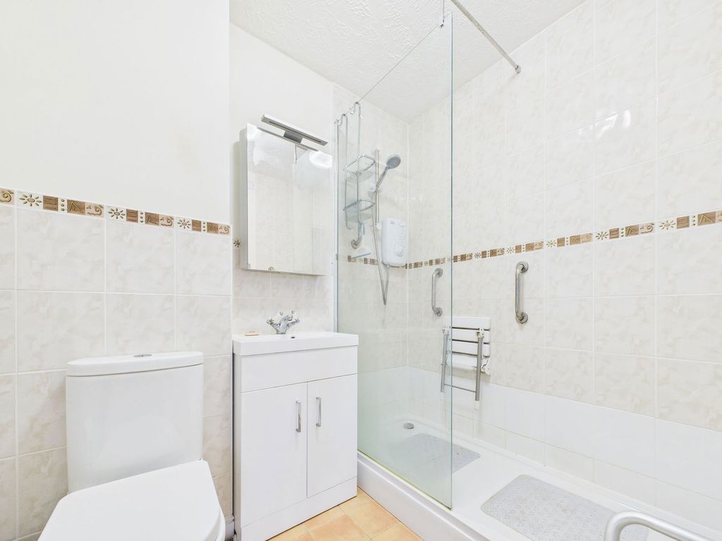 Additional image 7 of 2 bed flat for saleAdmiral Court 14-16, Brighton Road, Lancing BN15