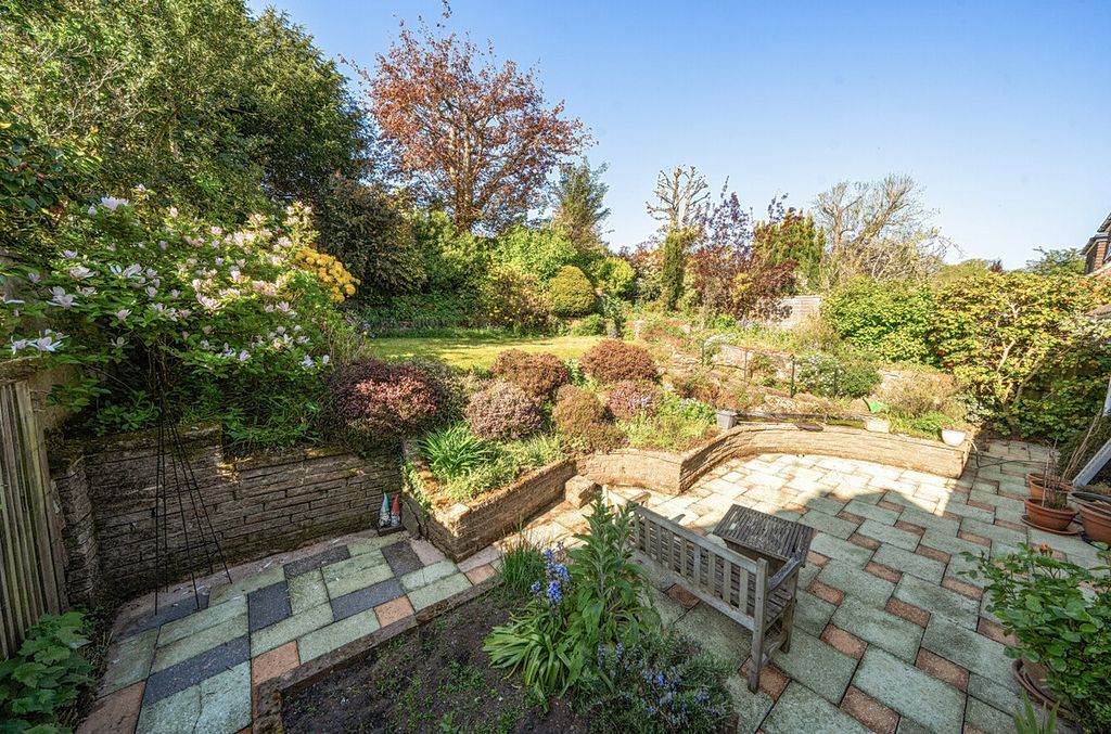 Additional image 3 of 3 bed chalet for sale3 Orchard Way, Midhurst GU29