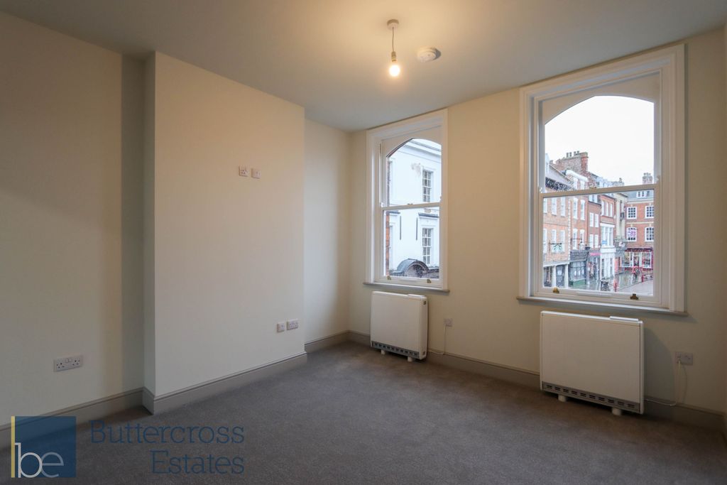 Additional image 4 of 2 bed flat for saleMarket Place, Newark NG24