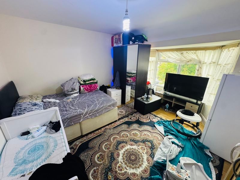 Additional image 2 of 8 bed property for saleSandringham Road, Northolt UB5