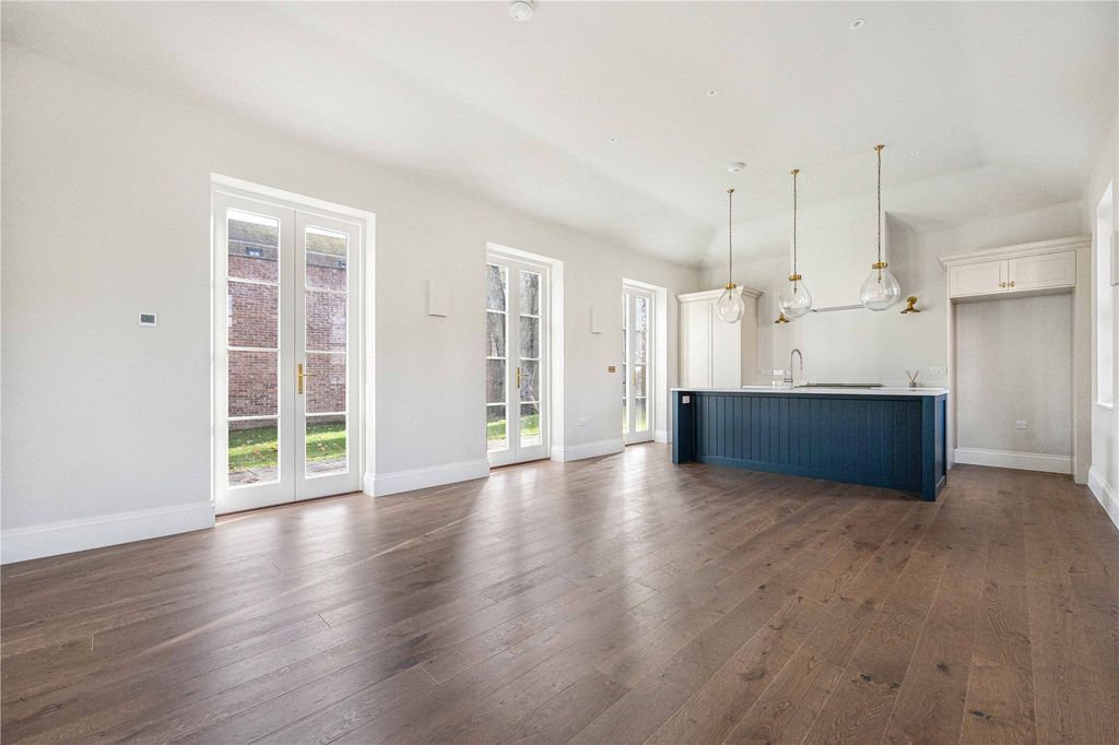 Additional image 3 of 3 bed detached house for saleSt Peters Mews The Parade, Marlborough, Wiltshire SN8