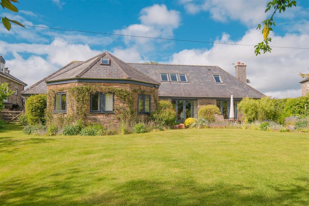 5 bed detached house for saleMenheniot, Liskeard PL14