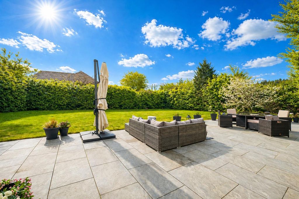 Additional image 41 of 6 bed detached house for saleCrewe Road, Nantwich, Cheshire CW5