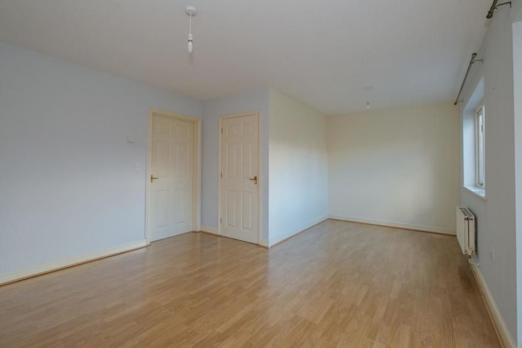 3 bed property for saleTremont Park, Llandrindod Wells LD1 photo 3