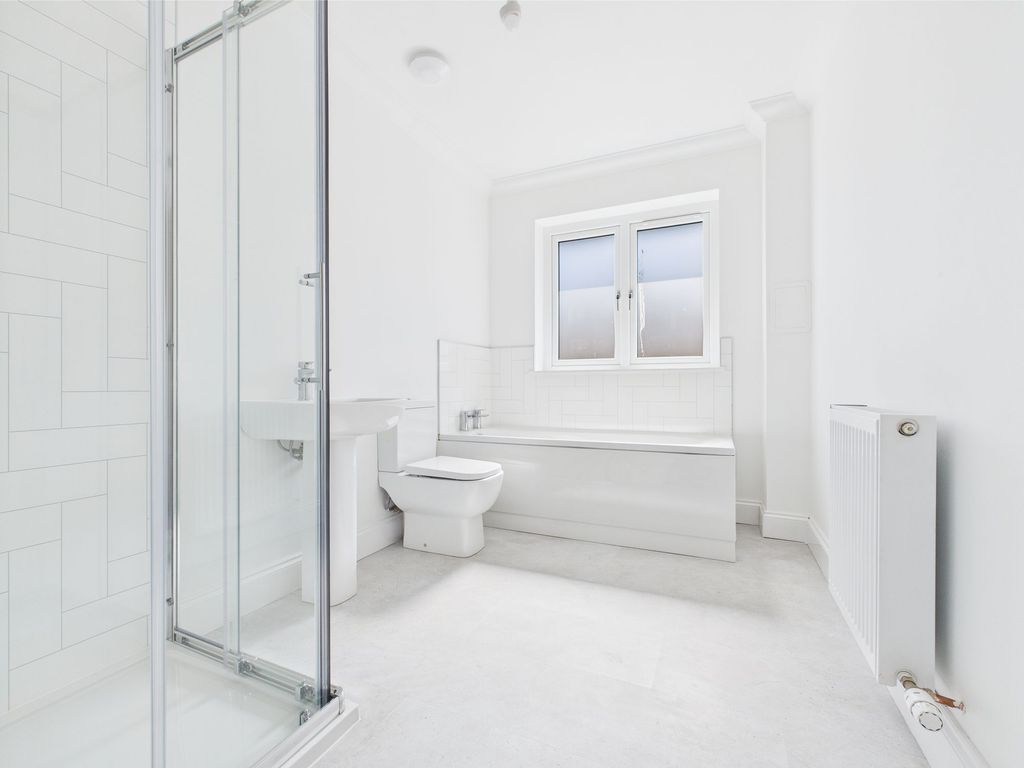 Additional image 10 of 3 bed detached bungalow for salePlot 4 Briar Loch Gardens, Lanark ML11