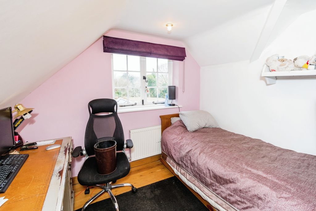 Additional image 11 of 3 bed detached house for saleSilver Street, Lyndhurst, Hampshire SO43