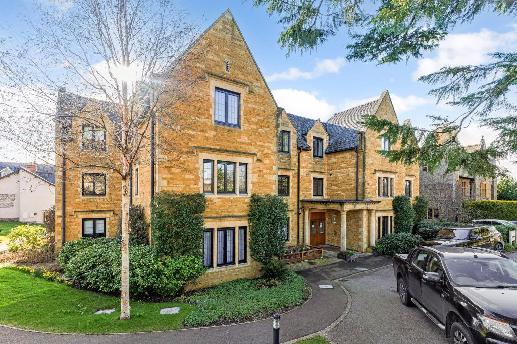 Additional image 21 of 2 bed flat for saleEvesham Road, Stow On The Wold, Cheltenham, Gloucestershire GL54