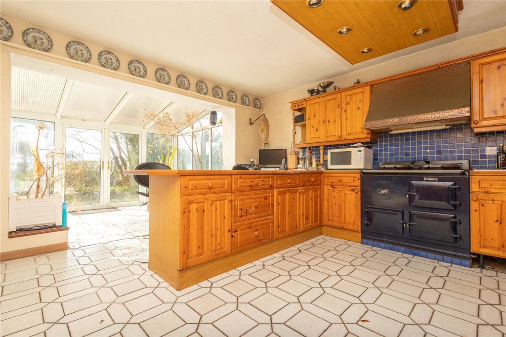 Additional image 20 of 6 bed detached house for saleSandbanks Road, Poole, Dorset BH14