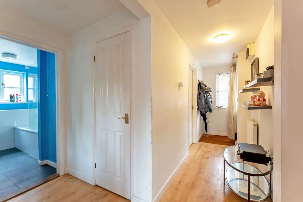 Additional image 7 of 2 bed flat for saleNewton Street, Olney MK46