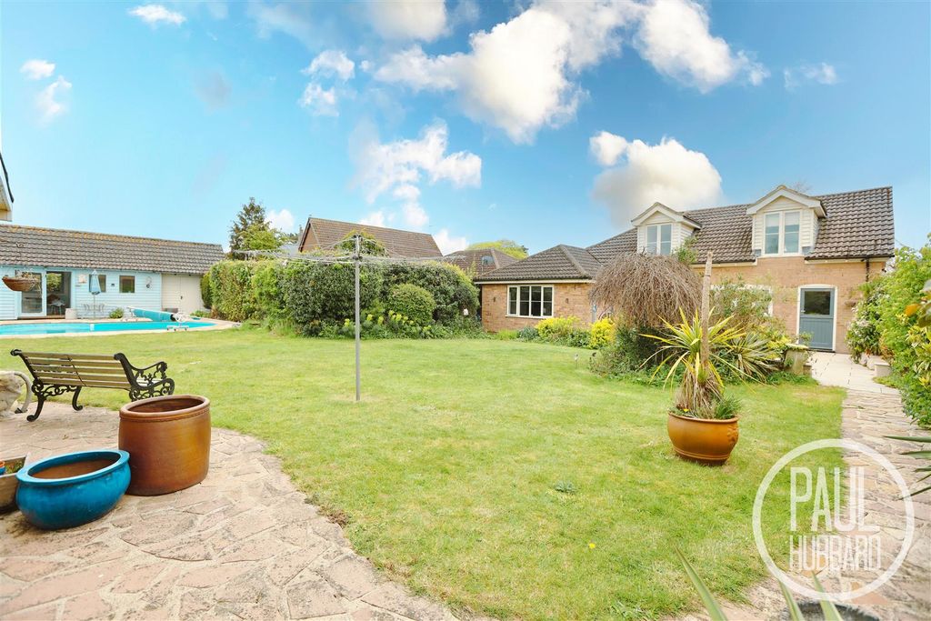 Additional image 22 of 5 bed detached house for saleRomany Road, Oulton Broad NR32