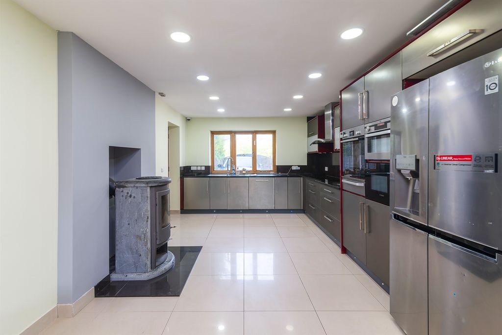 Additional image 10 of 5 bed detached house for saleLangford Road, Maldon CM9