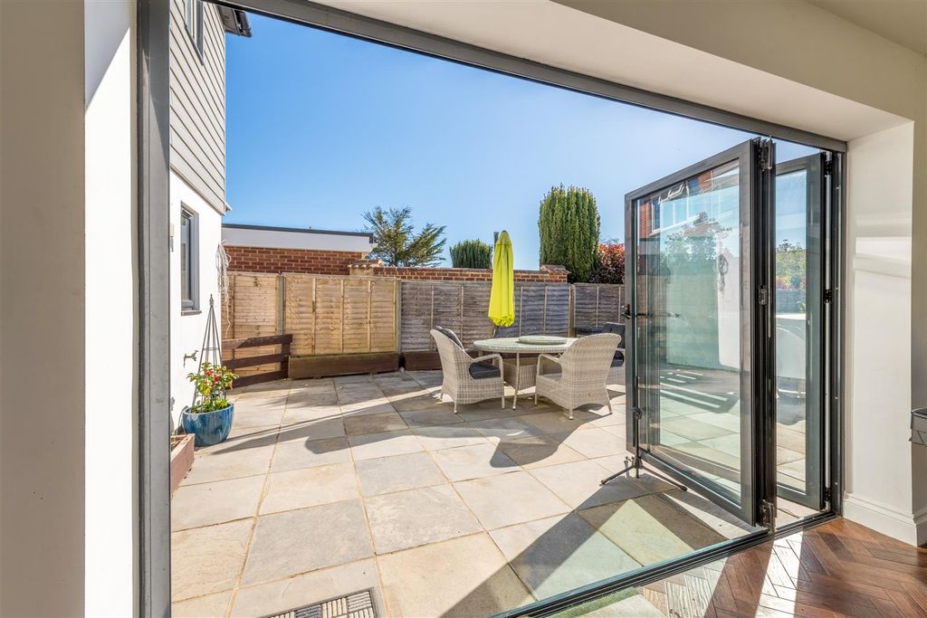 Additional image 21 of 5 bed detached house for saleGrinstead Lane, Lancing BN15