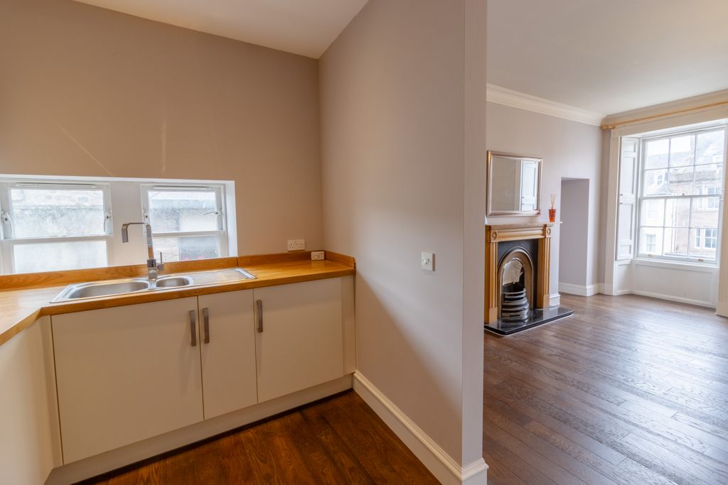 Additional image 7 of 2 bed flat for saleHigh Street, Montrose DD10