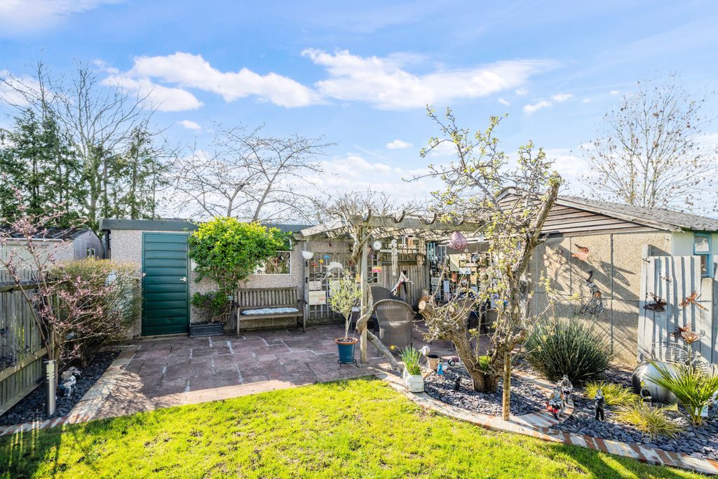 Additional image 30 of 5 bed semi-detached house for saleMaycross Avenue, Morden SM4