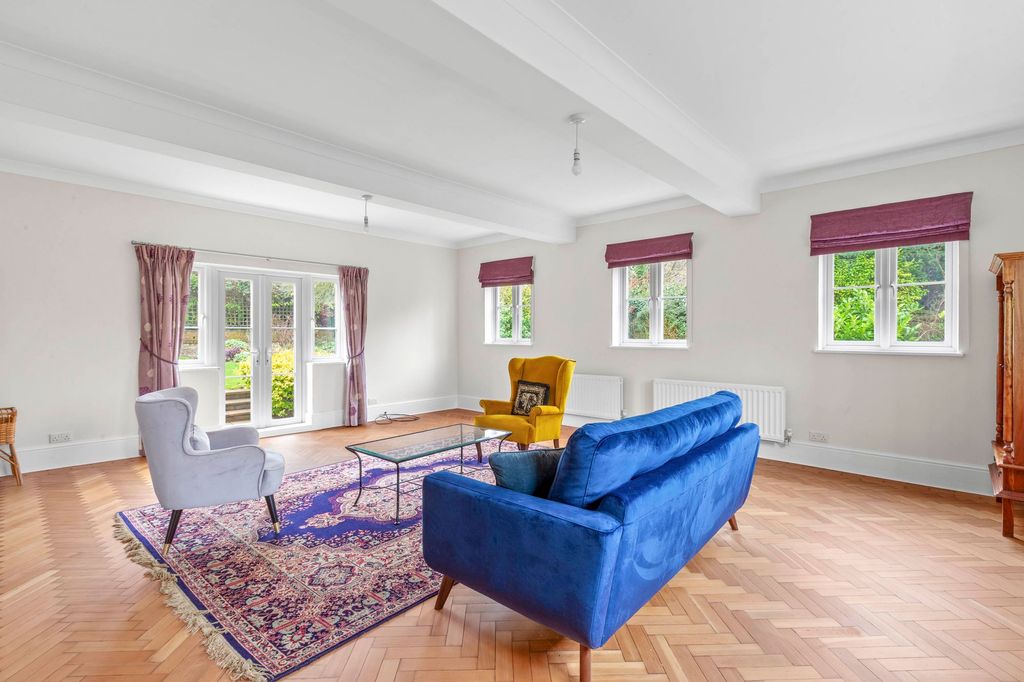 Additional image 3 of 7 bed detached house for salePrinces Risborough, Buckinghamshire HP27