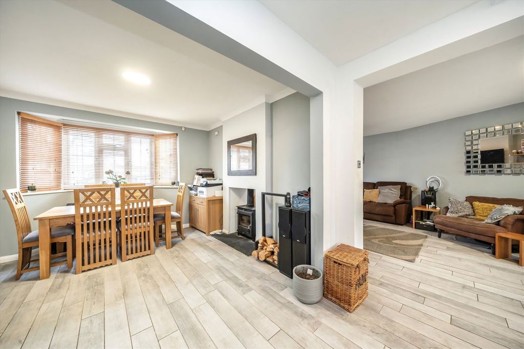 Additional image 4 of 4 bed semi-detached house for saleThurleston Avenue, Morden SM4