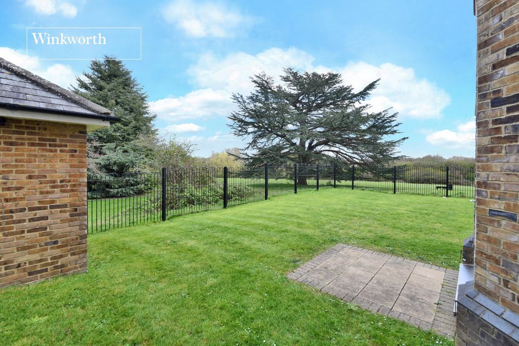 Additional image 15 of 2 bed flat for salePoulter Park, Bishopsford Road, Morden SM4