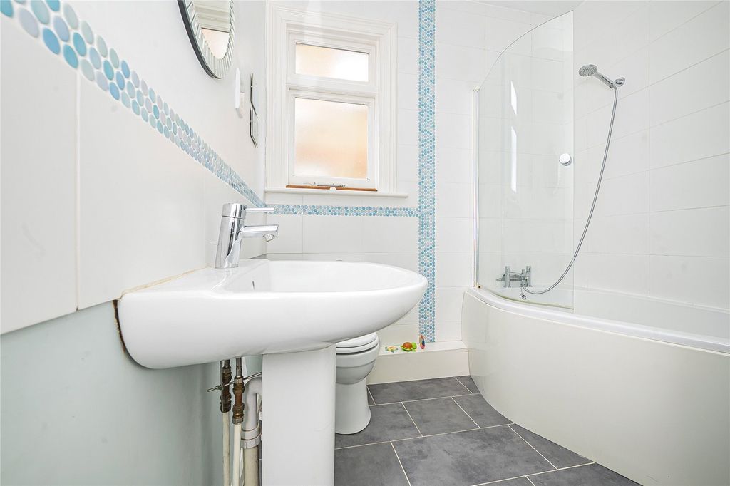 Additional image 12 of 6 bed semi-detached house for salePresburg Road, New Malden KT3