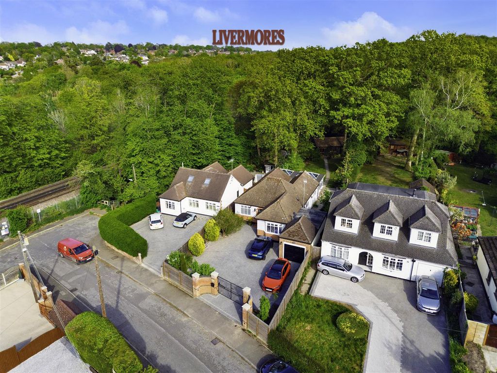 4 bed detached bungalow for saleGorsewood Road, Hartley, Longfield DA3