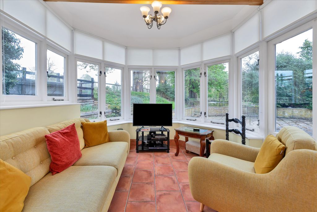 Additional image 10 of 4 bed semi-detached house for saleCotton End Road, Exning, Suffolk CB8