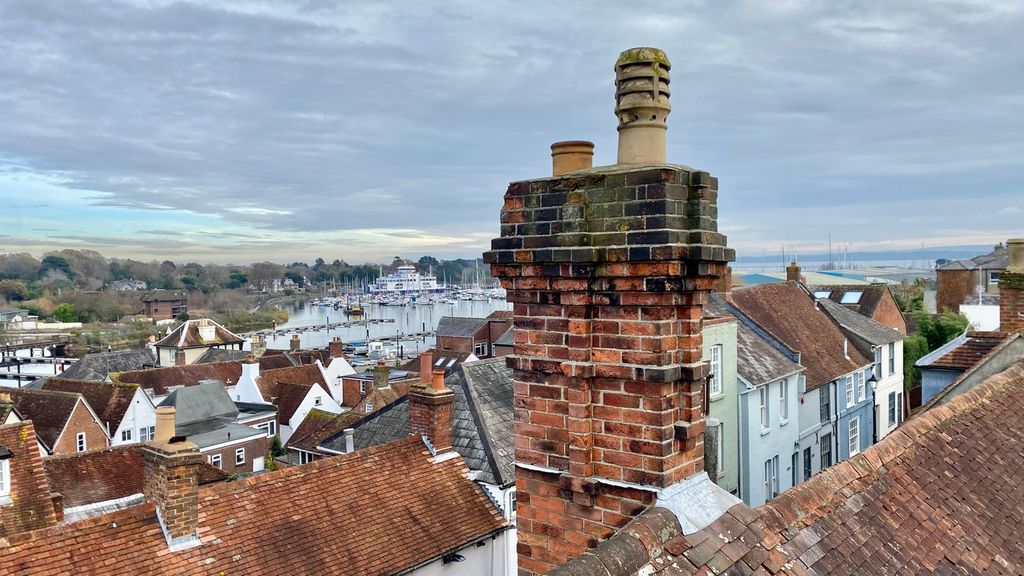 Additional image 16 of 1 bed flat for saleHigh Street, Lymington SO41