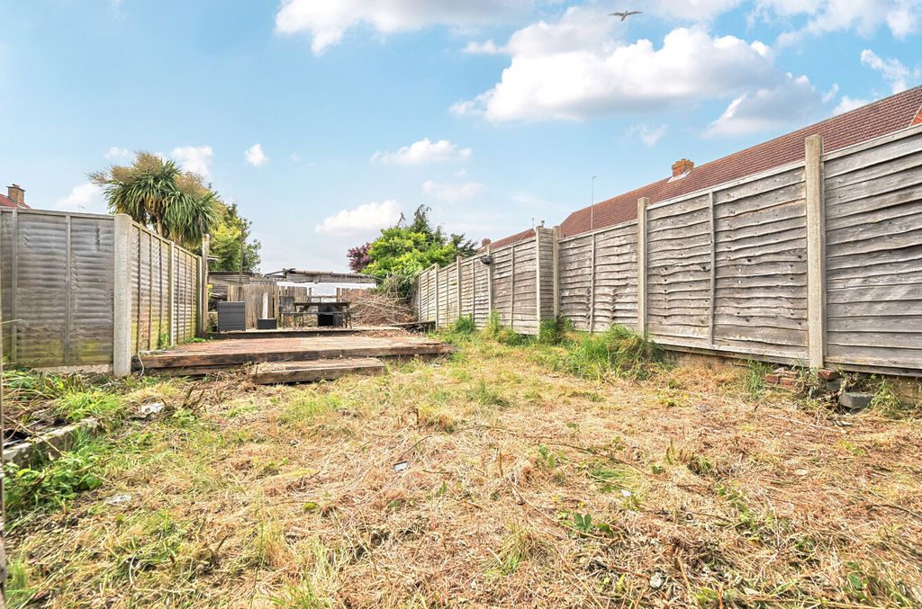 Additional image 11 of 2 bed flat for saleFetherston Road, Lancing, West Sussex BN15