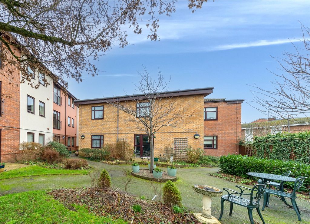 Additional image 5 of 2 bed flat for saleThe Limes, Newport Pagnell MK16