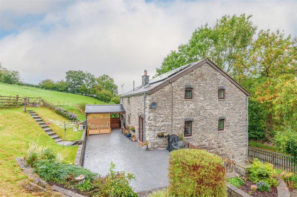 6 bed detached house for saleLlangernyw, Abergele LL22